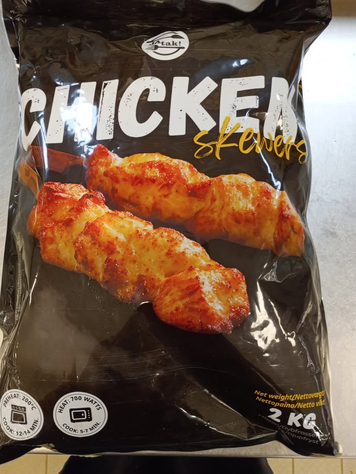 MENY Randers har ja tak-tilbud på 2 kg kyllingespyd til 145 kr.