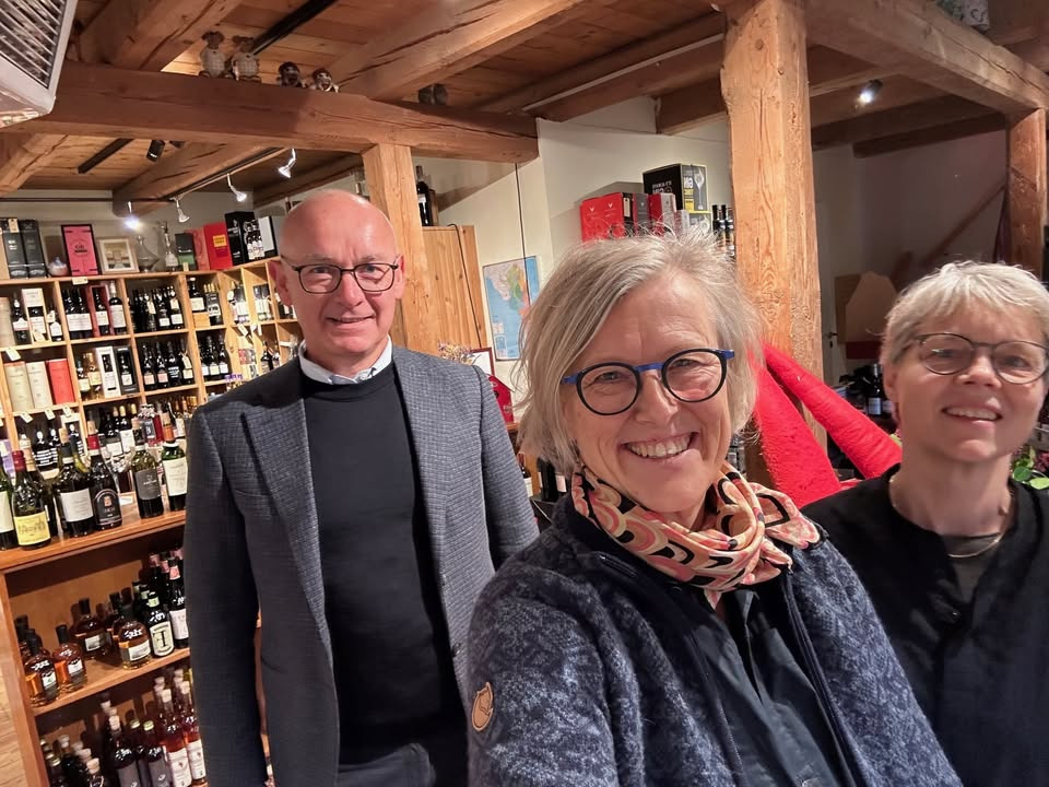 Julevin og ekspertrådgivning hos Pedersborg Vin i dag