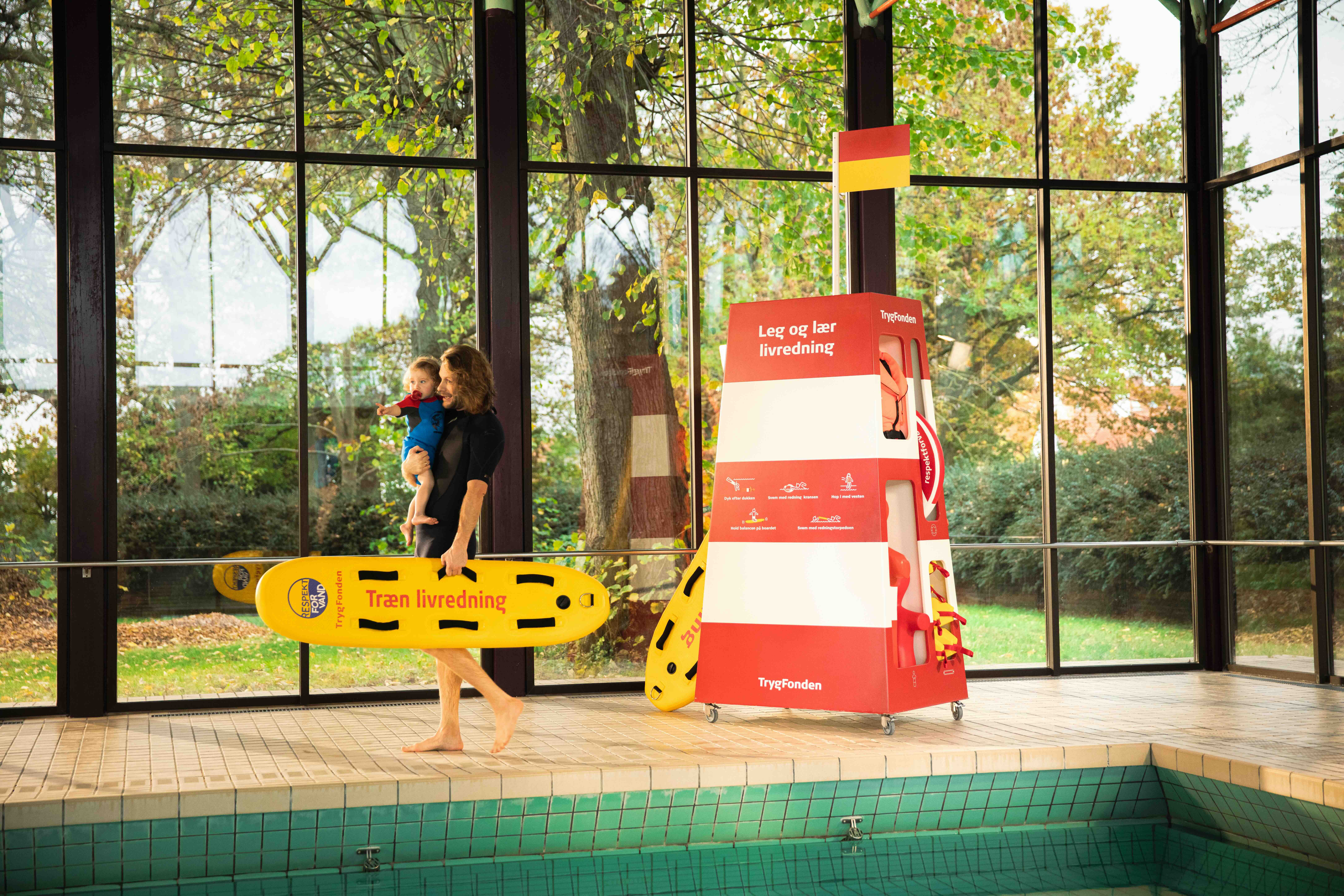 Livredderne klar til badegæster i den kommende uge: Tag børnene med til tårnet på Hundige Strand