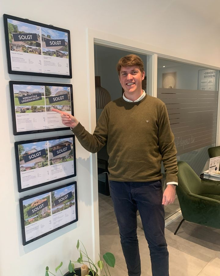 Nyt boligsalg hos EDC Mæglerne Hedensted: Købsaftale underskrevet på Remmerslund Skovby 10