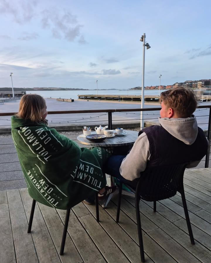 Restaurant Luna Lemvig inviterer til te, kakao og kaffe på terrassen