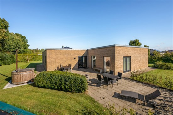 Top 6 over dyreste boliger til salg i Skjern. Priser op til 7.500.000 kr