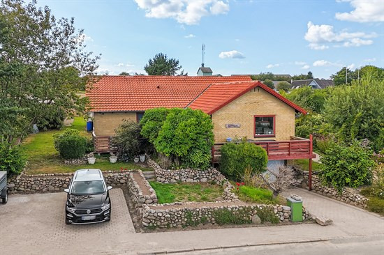 Rostrup Byvej 12 er til salg for kun 295.000 kr.: Se de billigste boliger til salg i Arden her