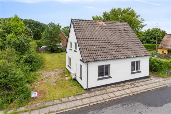 Brøndenvej 134 er til salg for kun 298.000 kr.: Se de billigste boliger til salg i Dybvad her