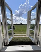 &LIVING Aalborg præsenterer unik landejendom med naturidyl til salg