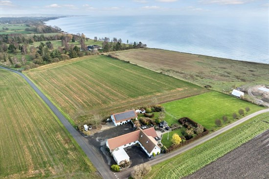 Luksusbolig netop kommet til salg i Stege: Se hvad du skal smide for Steges dyreste adresser her