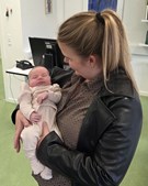 Dyrehospitalet Heden ApS ønsker to dyrlæger en skøn barsel og ser frem til deres tilbagevenden