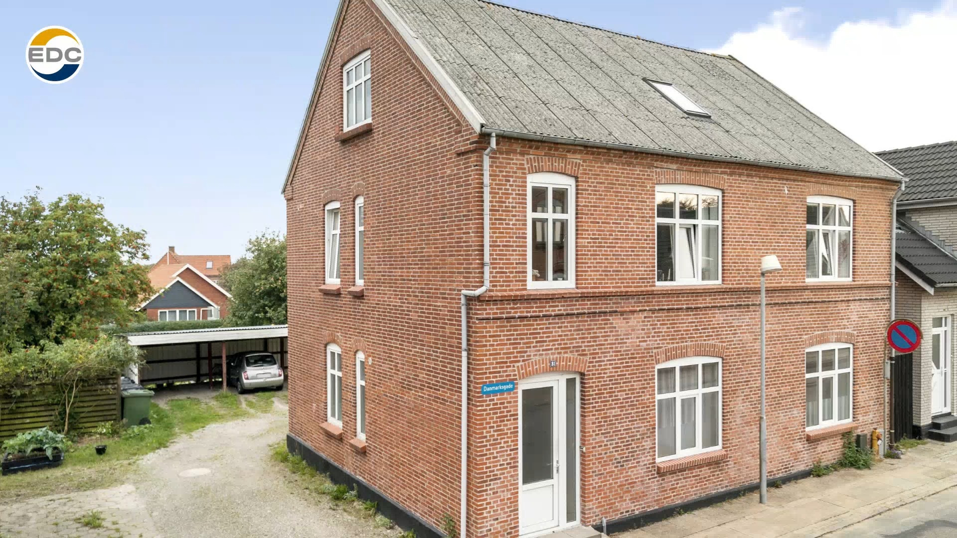 EDC Ejendomsgruppen Struer (Thyholm) præsenterer centralt beliggende lejlighed til salg i Struer