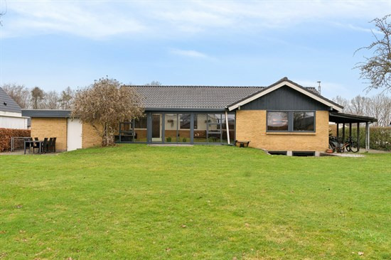 Top 6 over dyreste boliger til salg i Sønder Felding. Priser op til 5.900.000 kr