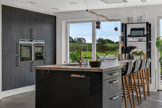 Pris sat ned med 300.000 kr. på Hindskovvej 31