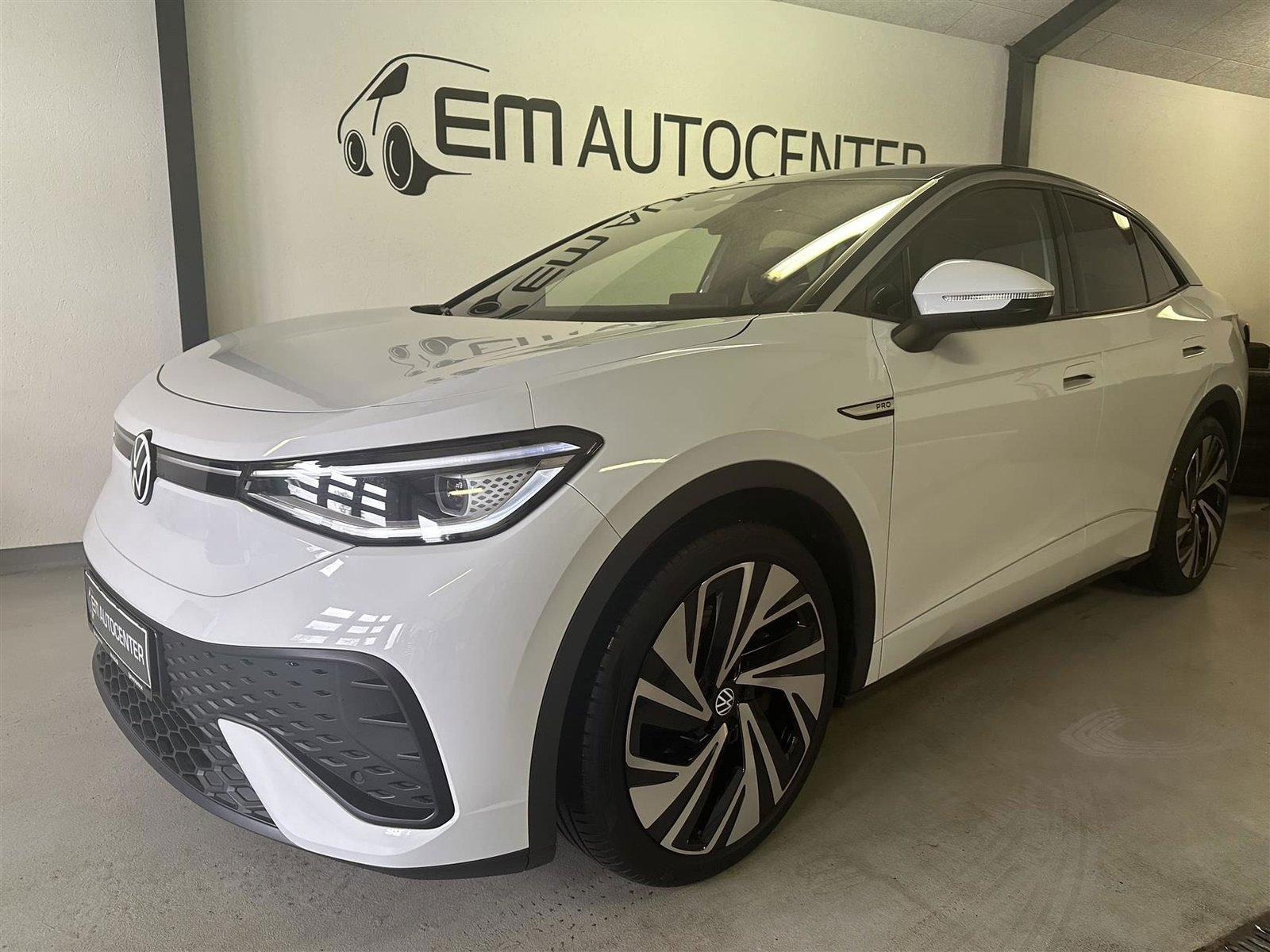 EM AUTOCENTER ApS præsenterer VW ID.5 med ekstra udstyr for optimal komfort