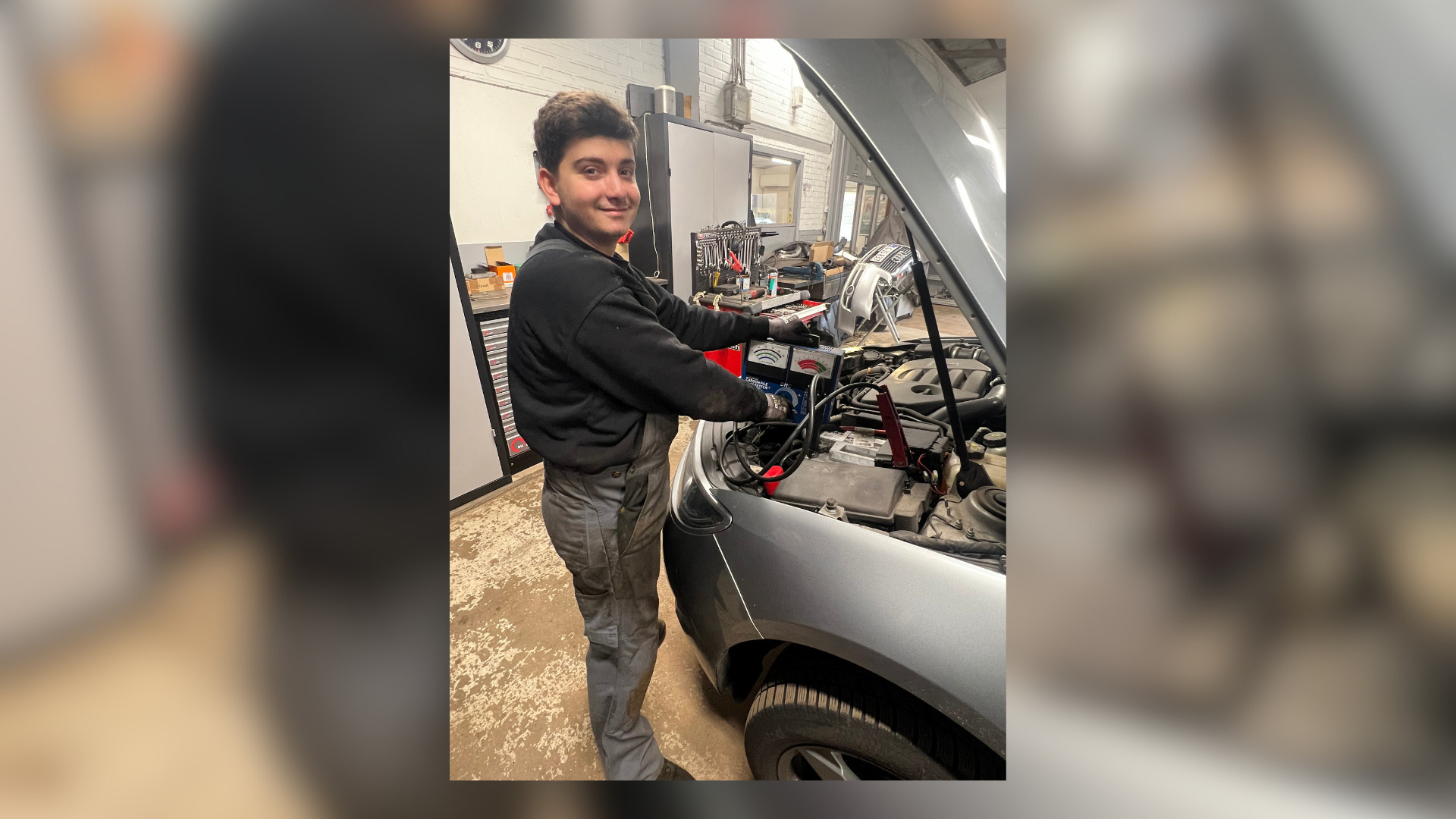 Hadsund Autohandel: Gratis batteritjek hos den lokale