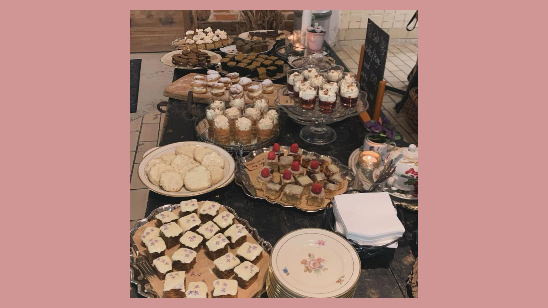 Fru Hansens Butik & Café fejrer Mors Dag med lækker kage tapas