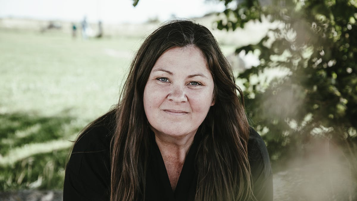 Klarsyn: En aften i åndernes selskab med Karina Graabæk