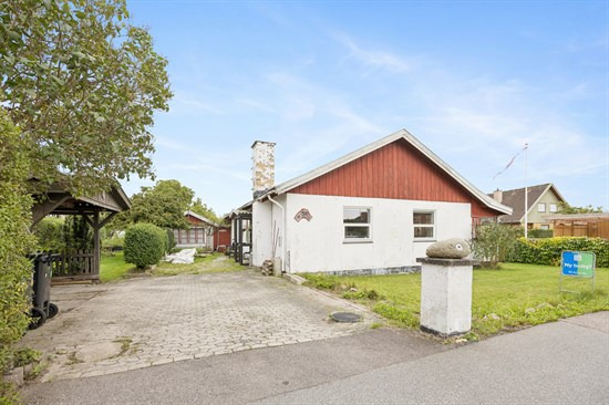 Smedetoften 2 er til salg for kun 995.000 kr.: Se de billigste boliger til salg i Tureby her