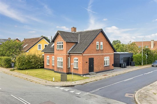 Top 6 over dyreste boliger til salg i Gredstedbro. Priser op til 3.248.000 kr