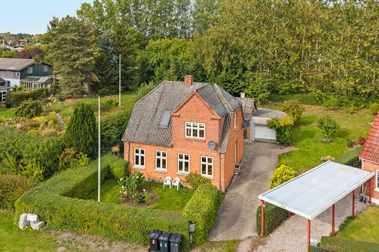 Nykøbingvej 117 og 1 anden boliger er kommet til salg denne uge i Sakskøbing - se boligerne her.