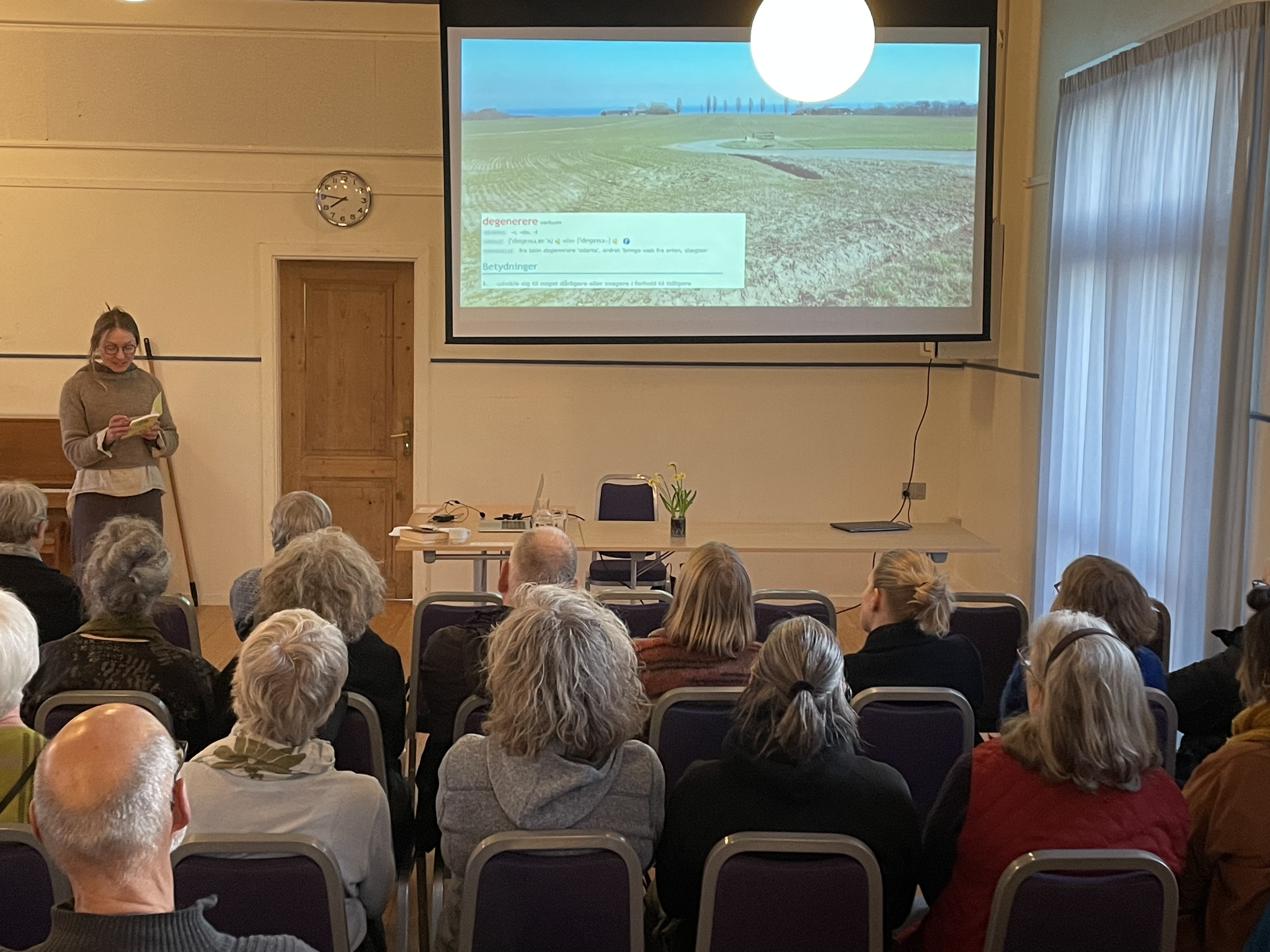 Egå Forsamlingshus fortsætter foredragsrækken om bæredygtighed med foredraget "Hvordan bygger og bor vi mere bæredygtigt"