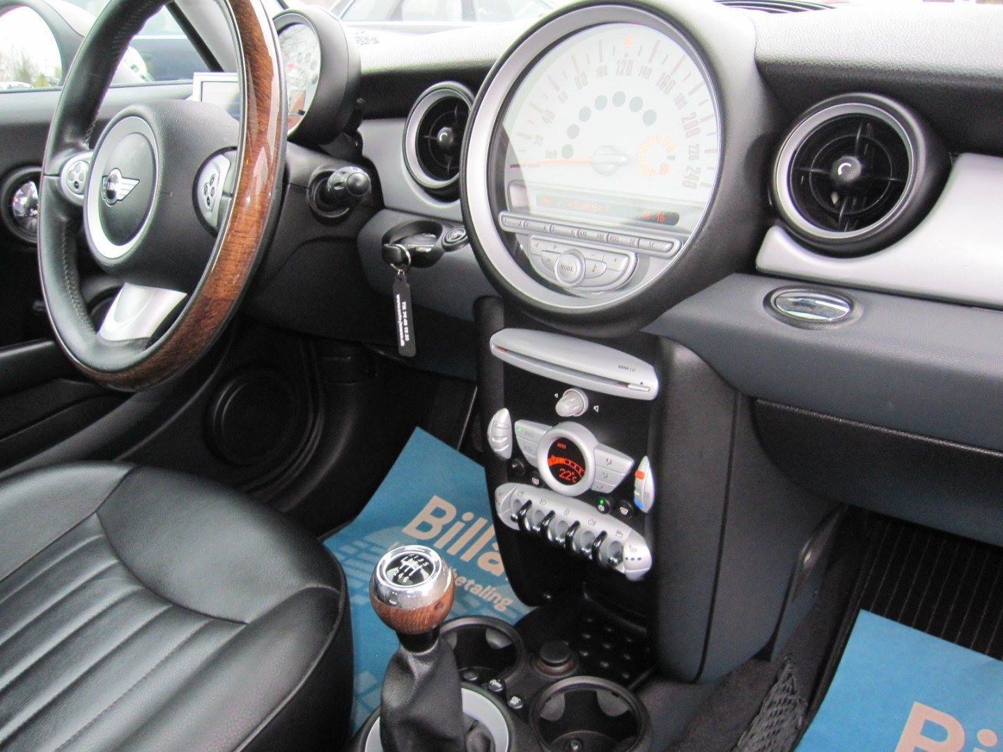 Dagens topnyheder på sociale medier fra dit område