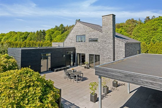 Top 6 over dyreste boliger til salg i Langå. Priser op til 4.099.000 kr