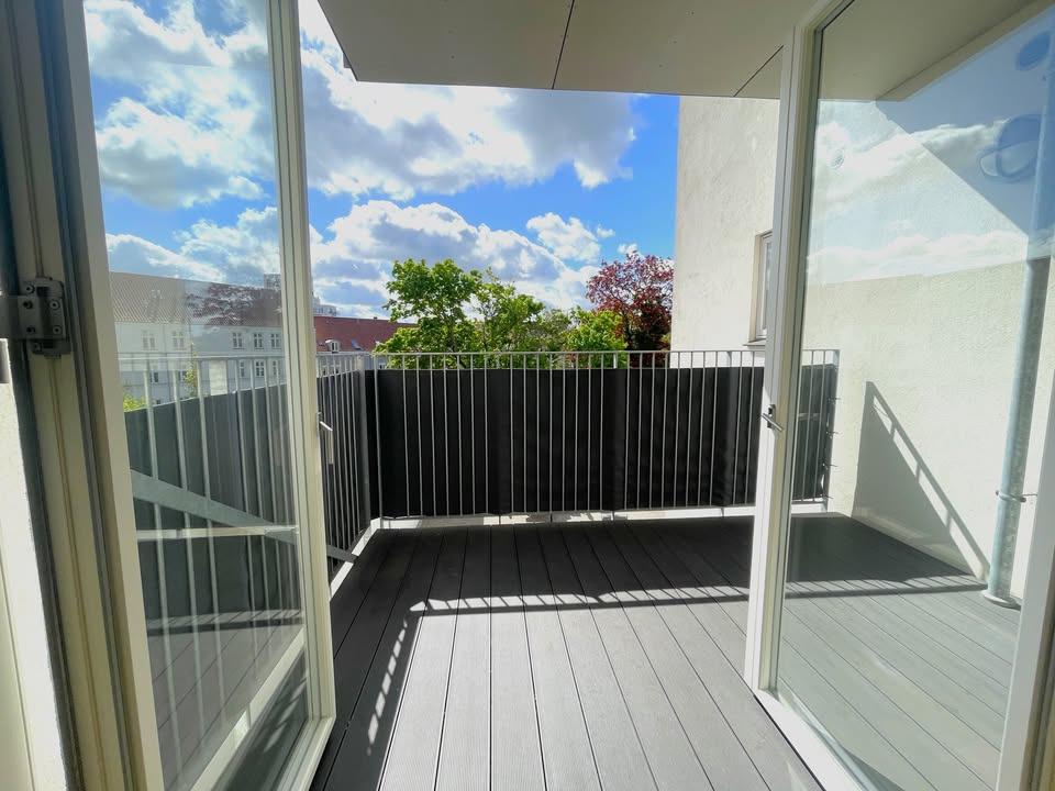 RandersBolig tilbyder fantastisk lejlighed med elevator og altan i Randers Midtby