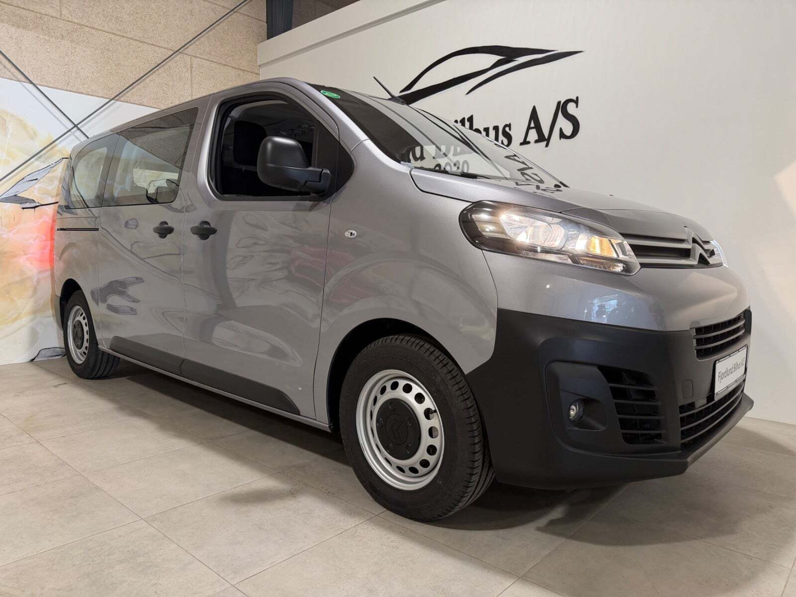 Biler netop sat til salg i Ulstrup