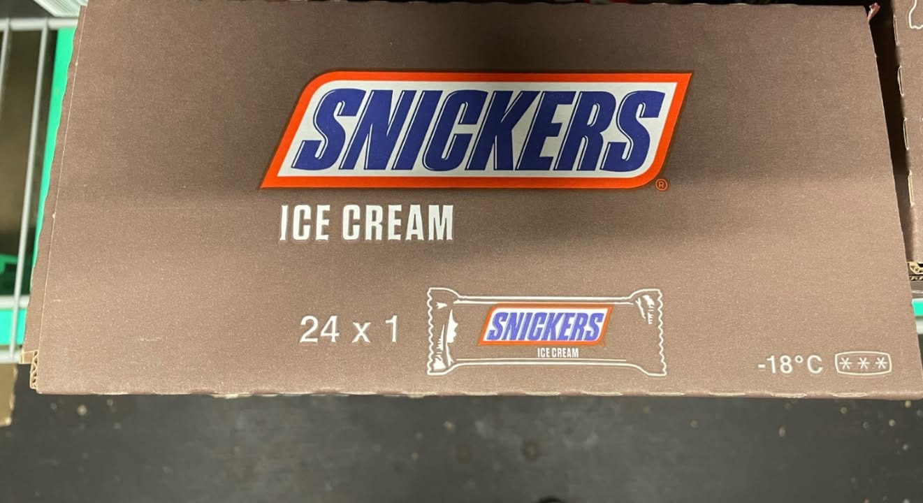 SPAR Nørrebro Hjørring tilbyder Snickers is til nedsat pris