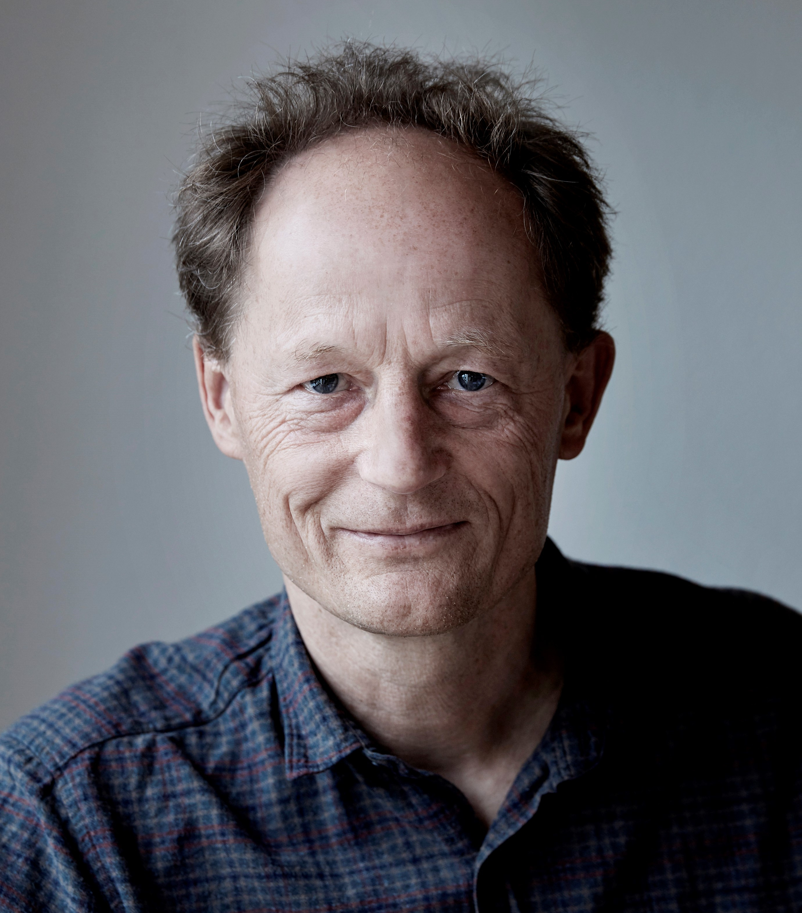 Keld Conradsen præsenterer sin nye roman på Aabenraa Bibliotek