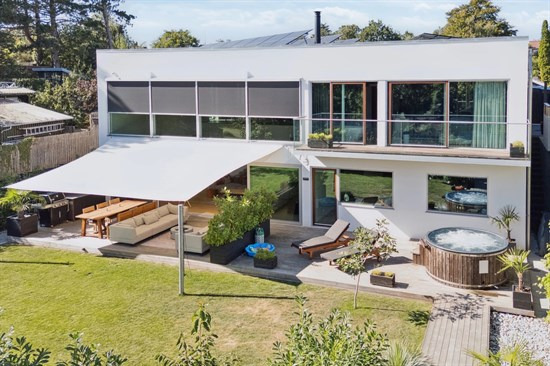 Top 6 over dyreste boliger til salg i Hundested. Priser op til 12.000.000 kr