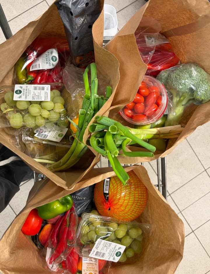 MIN KØBMAND I ASP sælger frugt og grønt-poser mod madspild for 45 kr.