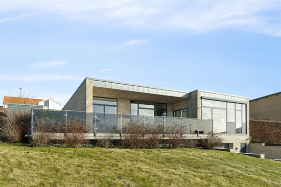 Drømmer du om luksus? For 6.500.000 kr er Tronkærgårdsvej 73 kommet til salg - Se den og de dyreste boliger til salg her