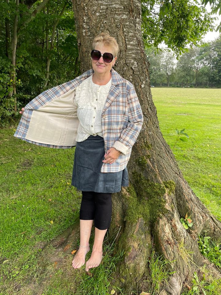 Flotte fund hos byens billigste tøjbutik på Eskadronvej 14 – kig forbi Rie & Henrik's Tøjbiks v/Rie Olesen onsdag til søndag