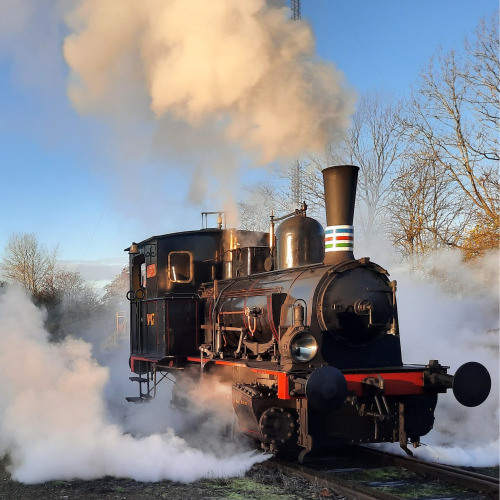 Juletog fra Maribo: En magisk rejse med damplokomotiv