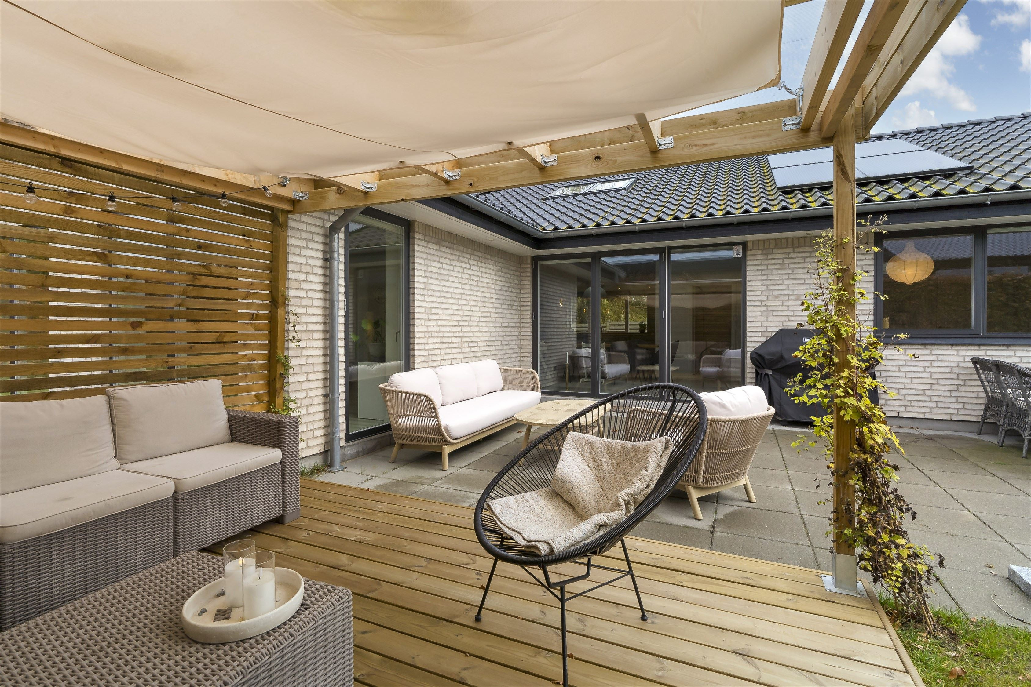 En ren boligdrøm på 183 m² til 8,2  mio. kroner er nu komme til salg i Smørum: Se hvor de dyreste boliger til salg i Smørum er