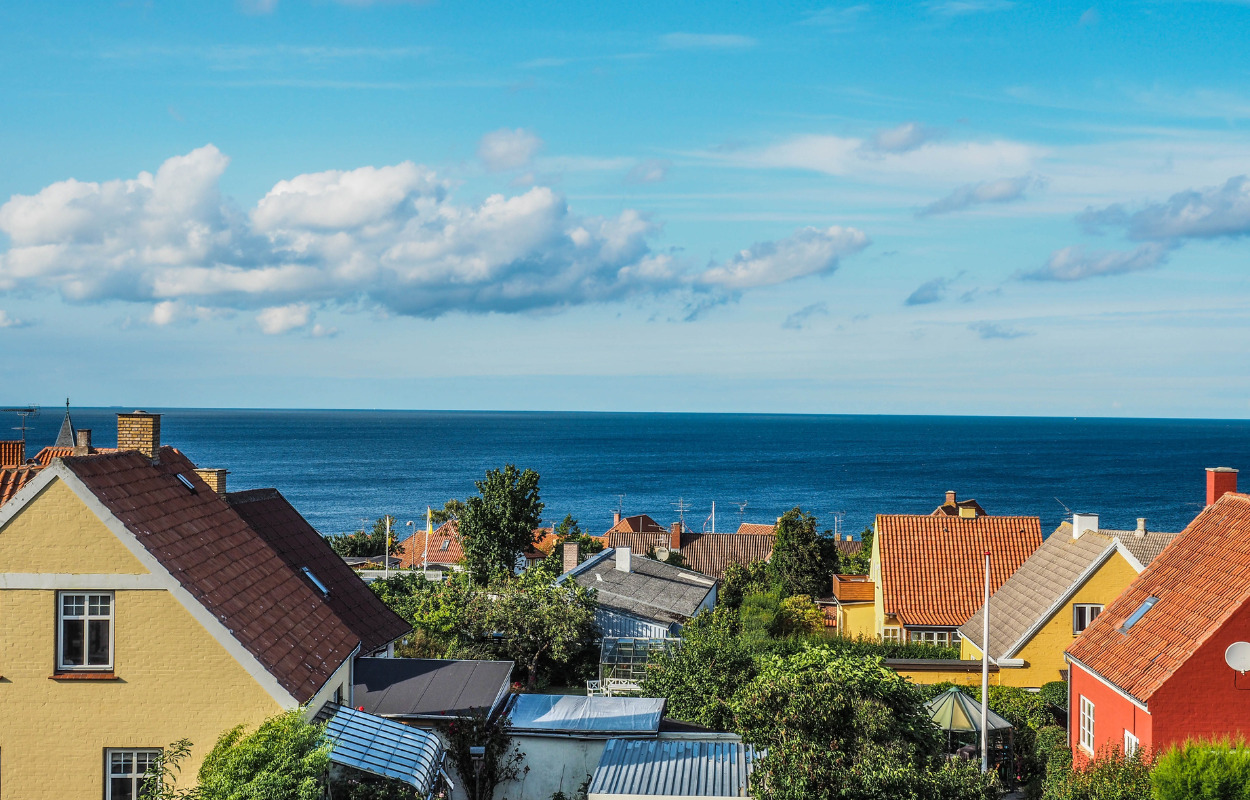 Så mange boliger sælges over, under og til udbudsprisen
