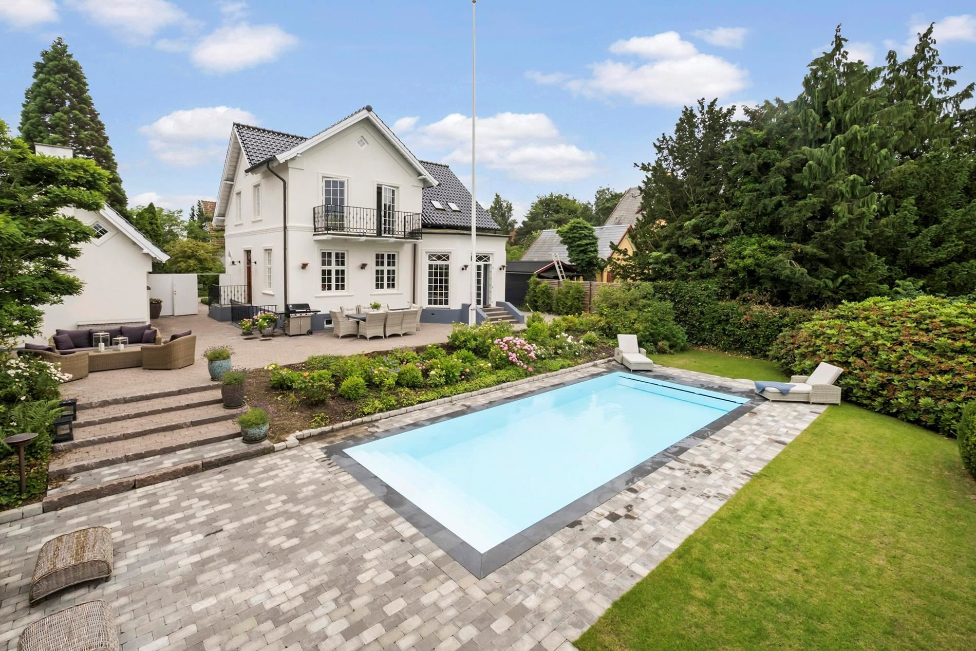 16,5  mio. kroner koster Skovvej 4 - se hvad der ellers er til salg i Hornbæk