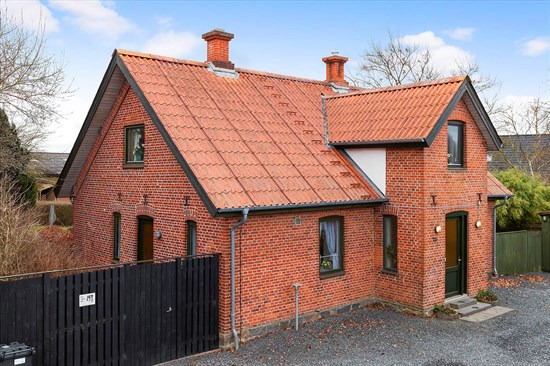 Ingerslevvej 46 er til salg for kun 1.898.000 kr.: Se de billigste boliger til salg i Hasselager her