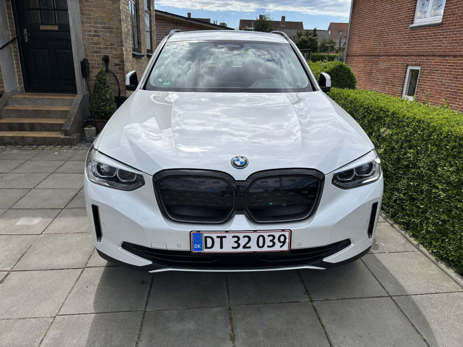 Biler netop sat til salg i Vanløse