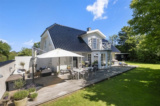 Top 6 over dyreste boliger til salg i Snekkersten. Priser op til 10.500.000 kr