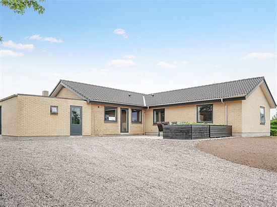 Luksusbolig netop kommet til salg i Lunderskov: Se hvad du skal smide for Lunderskovs dyreste adresser her