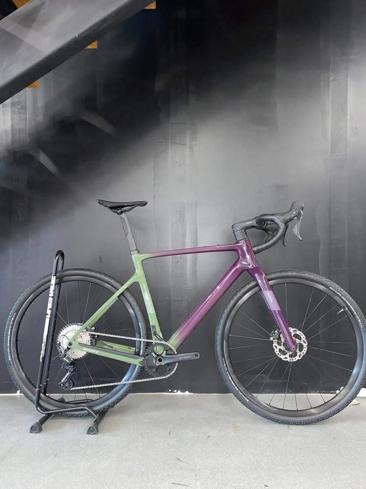 Fri BikeShop Vejle introducerer Scott Addict gravel 40 med gratis prøvetur