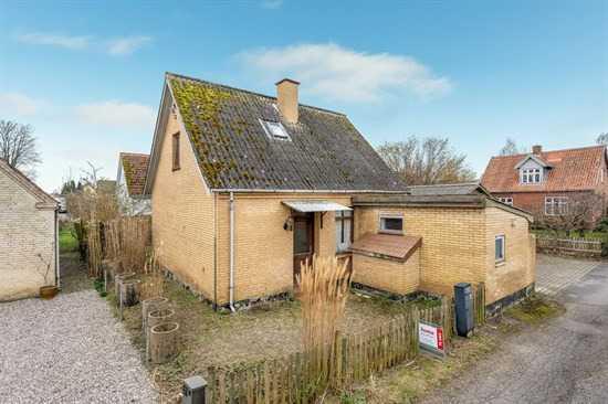 Kobbelvej 34 er til salg for kun 425.000 kr.: Se de billigste boliger til salg i Stege her