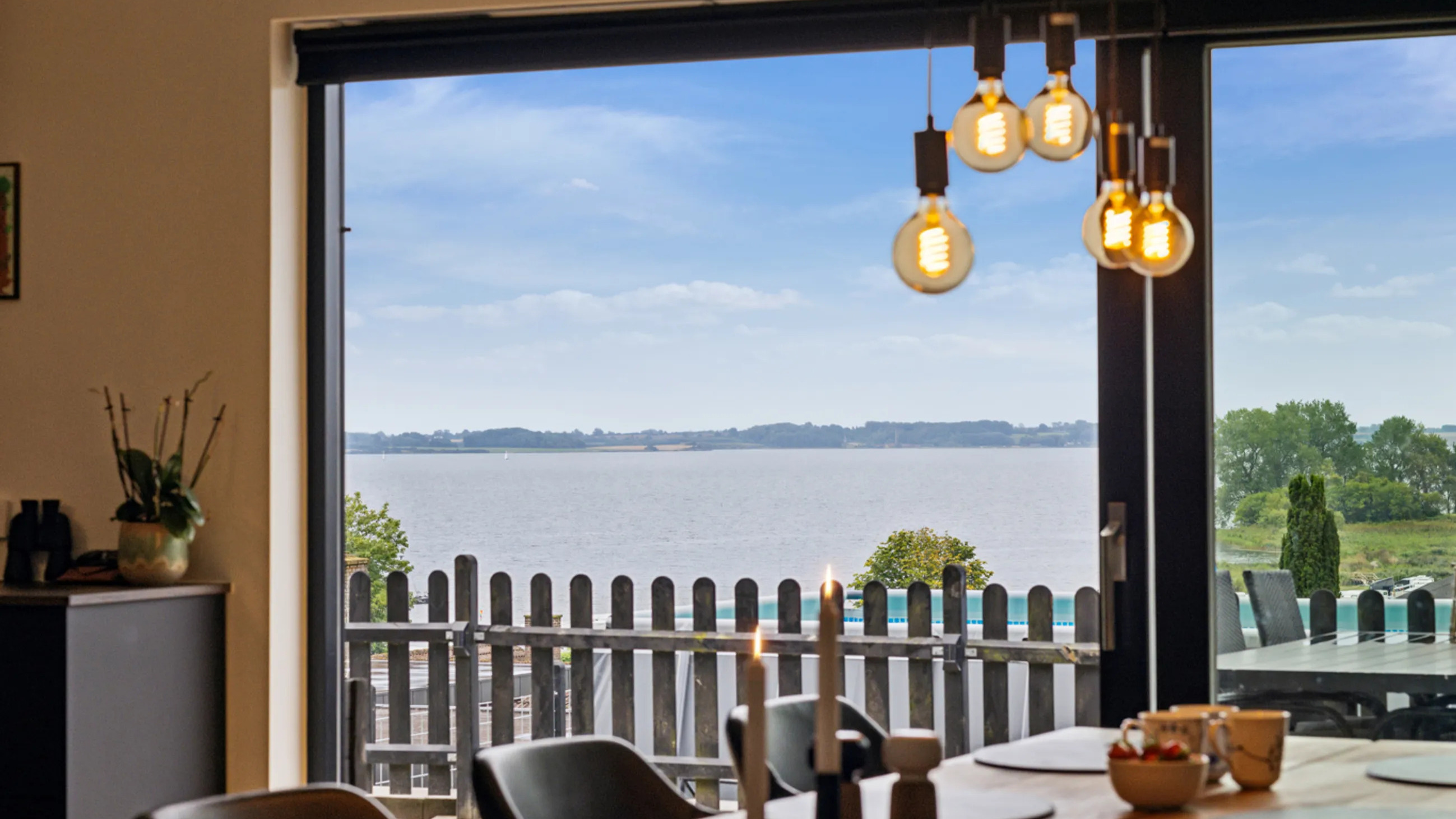 Åbent hus i Rinkenæs: Moderne villa med panoramaudsigt