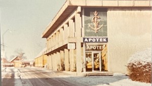 125 år med Vejlby Apotek (1900-2025)