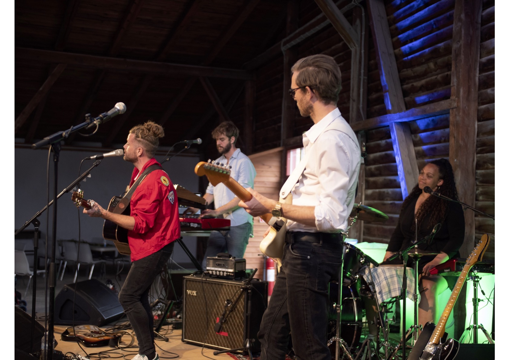 Tim Schou med band i Hobro