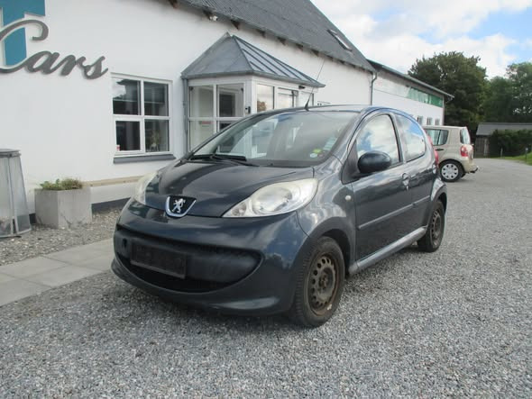 TT CARS ApS har en Peugeot 107 klar til ny ejer