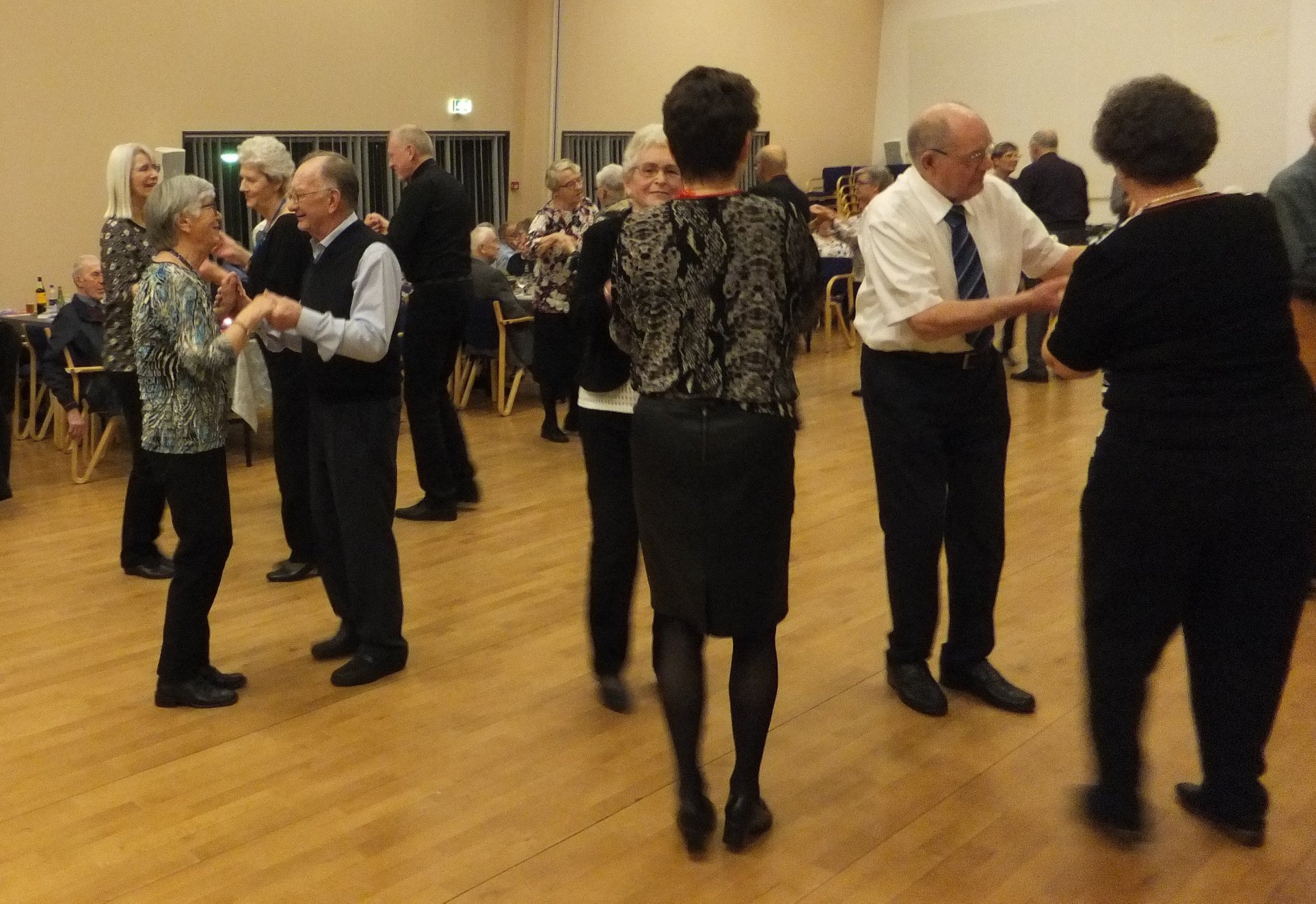 En aften for hjerne, fødder og lattermusklen