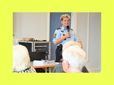 Aktiviteter på Store Heddinge Bibliotek: Fra syning til svindelbekæmpelse