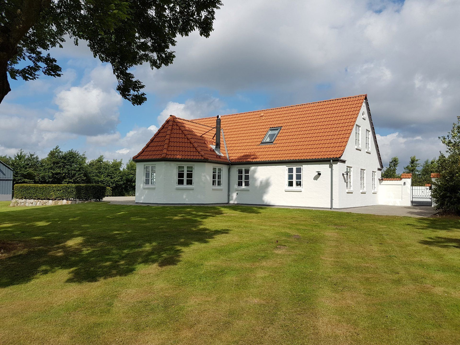 Sønderbjerge 2, Vilsbæk til salg for 5,0  mio. kroner - Se 5 andre boliger til salg i Padborg