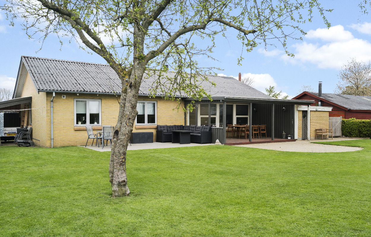 1.plans villa i børnevenligt kvarter - tæt på skole, pasningsordninger og fritidsaktiviteter